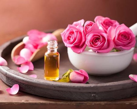 Може ли розовото масло да бъде обявено за опасно?