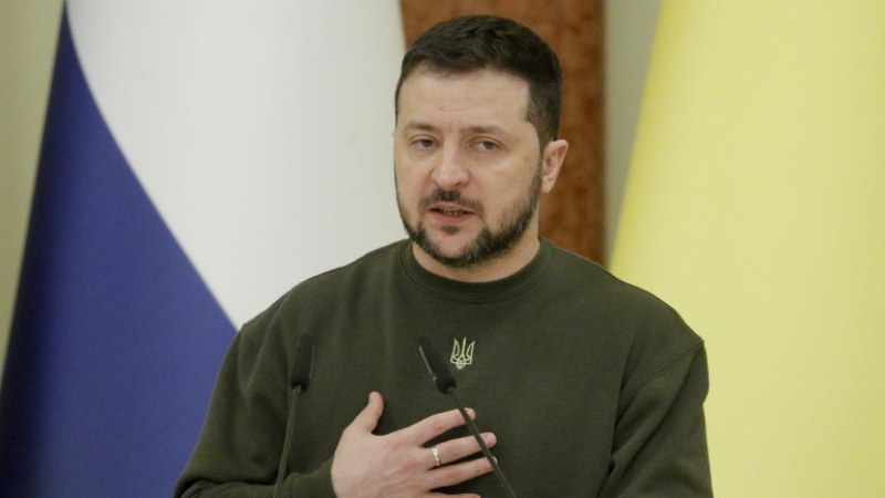 Зеленски: Украйна получи сериозна оферта за изтребители Ф-16