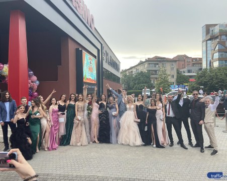 Четворка за пловдивските зрелостници на матурата по БЕЛ, сред първенците са в страната