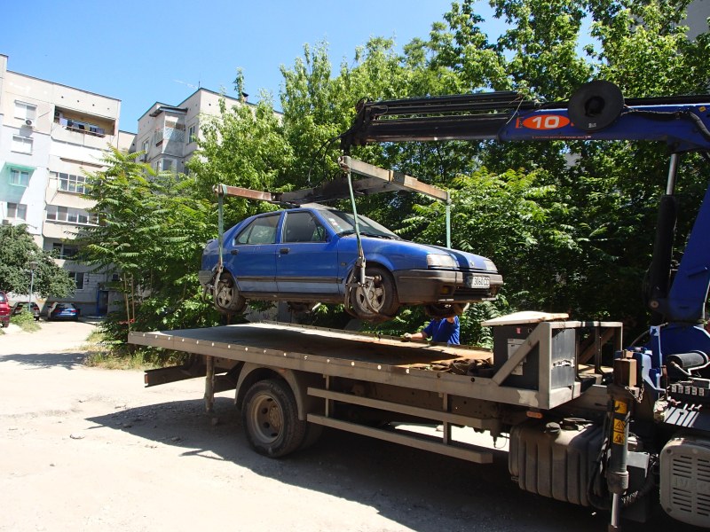 Акция по репатриране на излезли от употреба автомобили в район „Южен
