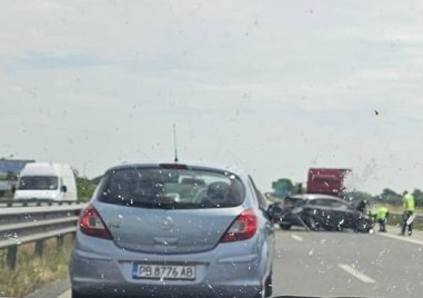 Катастрофа е станала на АМ Тракия край Пловдив Автомобил е