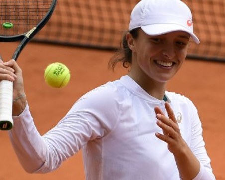 Ига Швьонтек спечели титлата на Ролан Гарос при жените