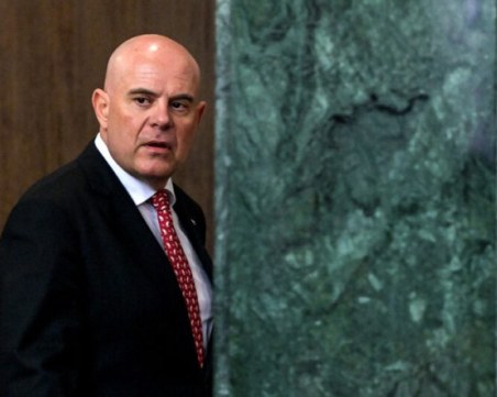 Гешев ще коментира решението на ВСС утре в Страсбург