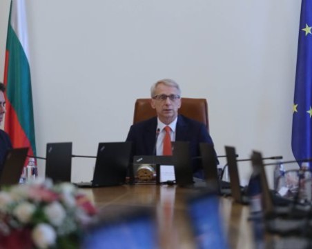 МС за оставките на областните управители: Остават на работа, докато не се вземе решение