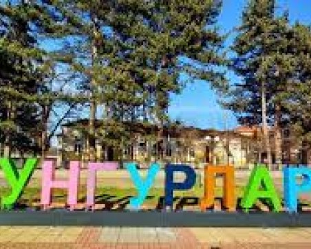 Обвиниха кмета на Сунгурларе и заместника му в корупция