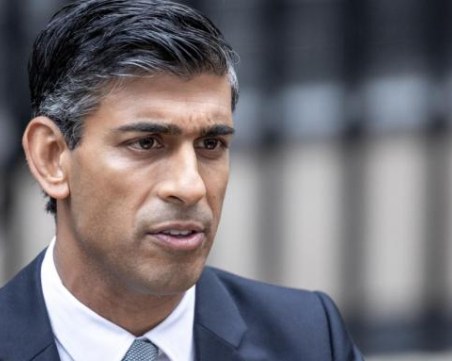 Риши Сунак с остри нападки срещу Борис Джонсън