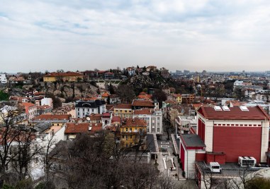 Температурите в Пловдив се повишават но и днес не са изключени