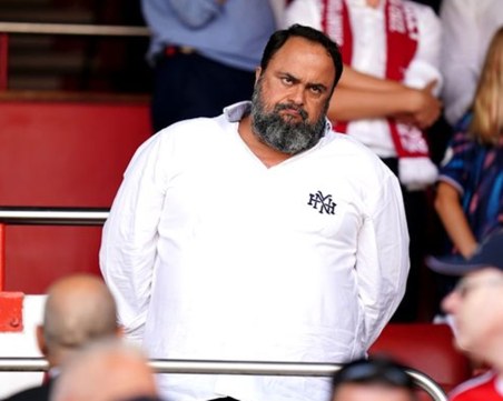 Стадионът на Монца ще се казва Силвио Берлускони, гръцки магнат купува отбора