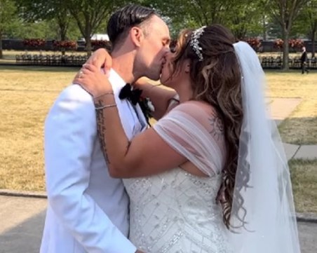 Дъщерята на Еминем се омъжи