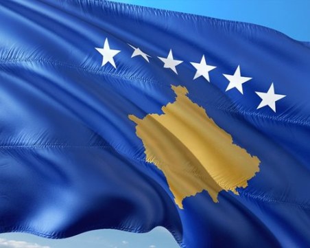 Косово забрани на коли със сръбски номера да влизат в страната