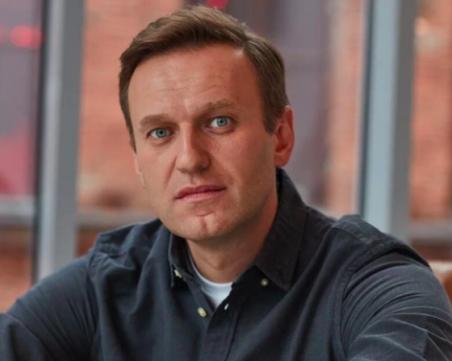 Осъдиха съветничка на Навални на 7,5 години затвор по обвинения в екстремизъм