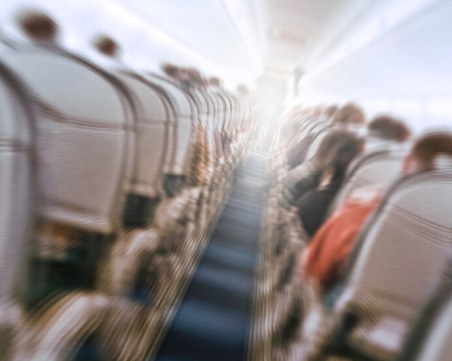 Турбулентността на полетите се е увеличила с 55% заради затоплянето на климата