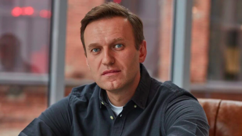 Осъдиха съветничка на Навални на 7,5 години затвор по обвинения в екстремизъм