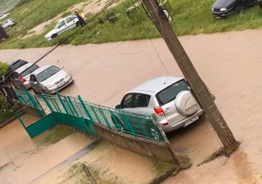 Обявено е частично бедствено положение в Етрополе след проливния дъжд