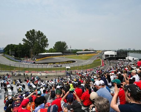 4 мин. тренировка във Формула 1, срина се системата за безопасност в Канада