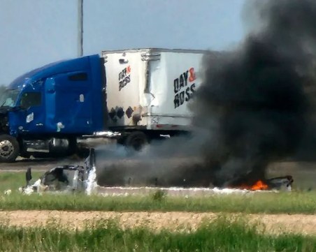 Тежка катастрофа в Канада, най-малко 15 са жертвите