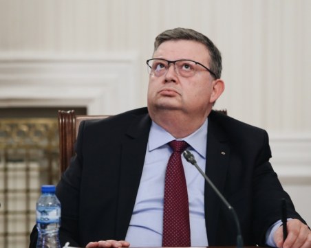 Цацаров: Приносът на Кирил Петков за моята оставка е нулев