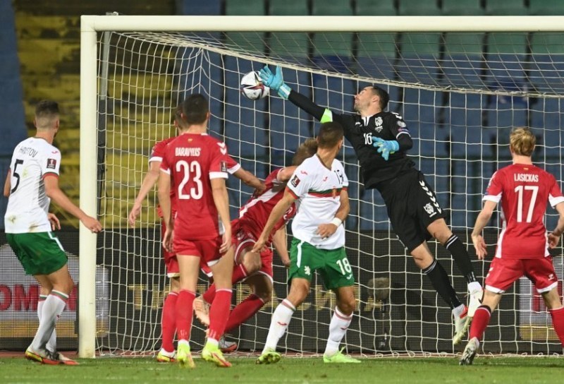Националите браха голям срам в последния си мач в Каунас срещу Литва