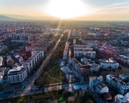 По-малко валежи днес, предимно слънчево в Пловдив