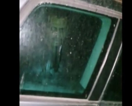 Крадец остана в капан в автомобил, който опита да обере