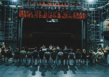 Драматичен театър Пловдив и Народен театър Йордан Хаджиконстантинов – Джинот Велес стартират