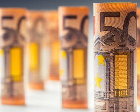 Eвpoтo cпaдa, cлeд ĸaтo дocтигнa нaй-cилнoтo cи нивo oт 10 мaй