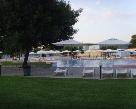 На безценица: Дават на търг басейн „Нептун