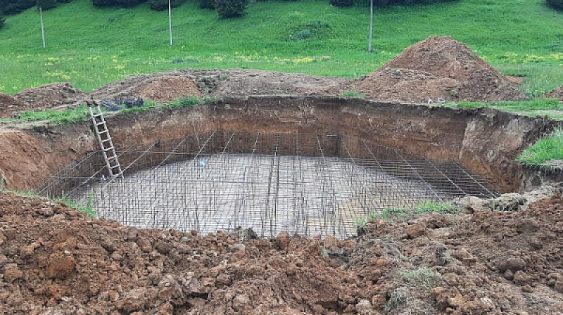 Законно ли е изграждането на 111-метровият пилон с българския флаг в Рожен?