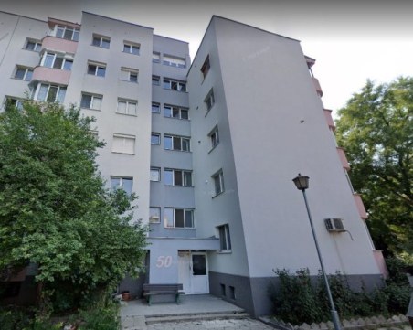 ВАС отряза инкасаторка от Синя зона да си купи общинска гарсониера в Кючука за 33 бона