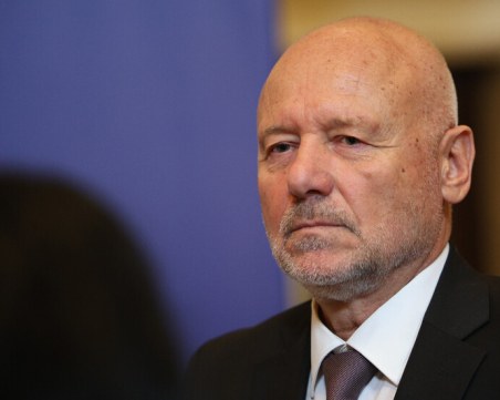 Тагарев: България подготвя нов транш военна помощ за Украйна