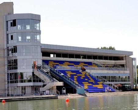 Тоалетна - 2245 лв., фаянс – 289 лв./кв. м – Титюков отказа да подпише за ремонт на съблекални на Гребната база