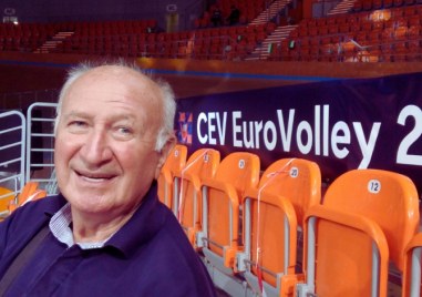 Доайенът на пловдивското волейболно съдийство Иван Денев празнува днес своята
