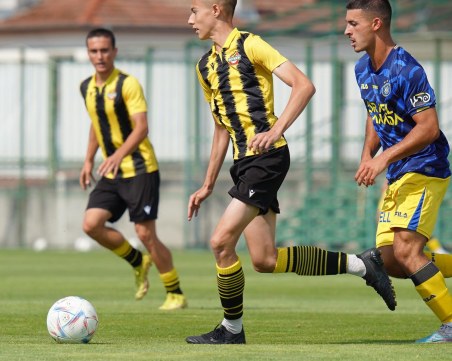 Равенство и загуба за Ботев в силния международен турнир Botev Cup