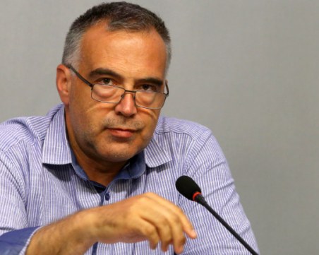 Кутев: Служебното правителство направи повече за европейската интеграция от много други