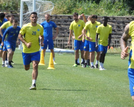 Марица започва новия сезон с домакинство