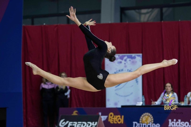 Пловдивската състезателка по художествена гимнастичка Снежана Колева е една от