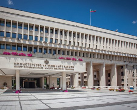 МВнР: Българските граждани да избягват пътувания в Русия