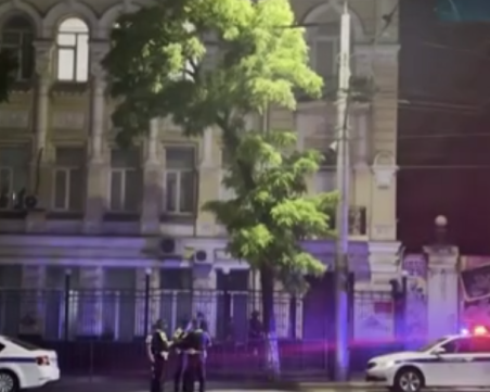 Отцепиха Кремъл и ключови места в Москва заради „преврата