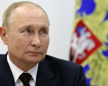 Самолетът на Путин излетя от Москва, тръгна на север - далеч от Пригожин