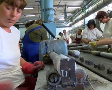 Държавата тръгва на проверки в заводите за боеприпаси в страната