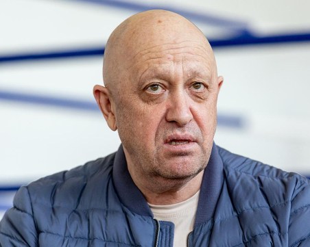 В офиса на Пригожин са открити златни кюлчета, бял прах и фалшиви паспорти