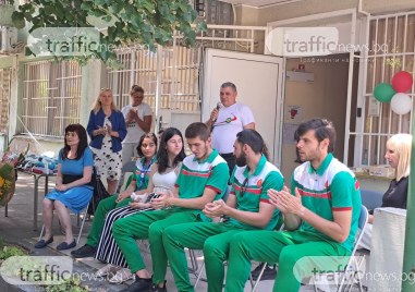 Отборът на България по хокей на трева който спечели сребърни