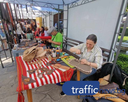 В Етнографския музей: Красиви хартиени пеперуди разказват истории за трагична любов
