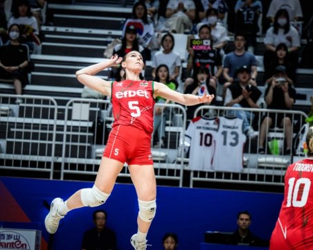 Волейболните националки с много важна победа срещу Южна Корея, близо са до оставането в Лигата на нациите