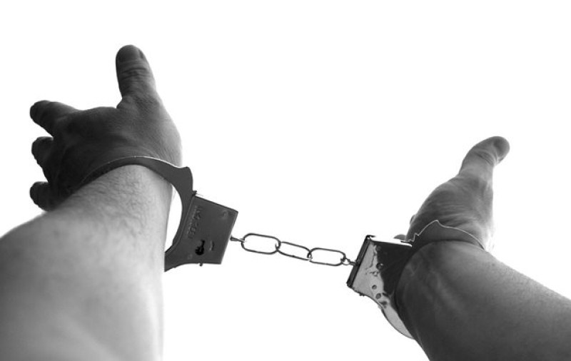 Арестуван е 18-годишният шофьор, помел 2 деца на тротоар в Сандански