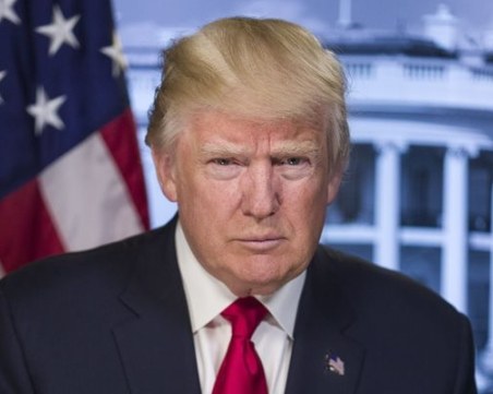 Доналд Тръмп забрани да се допускат в САЩ 