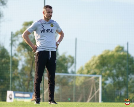 Генчев: Няколко български футболисти ни отказаха, а все още нямат отбори