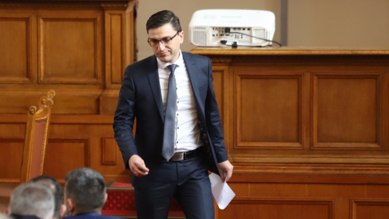 Венко Сабрутев: Ще има увеличение на заплатите на администрацията