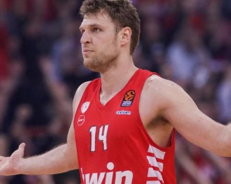 Ще има ли българин в НБА ? Везенков получи официална оферта от Сакраменто Кингс