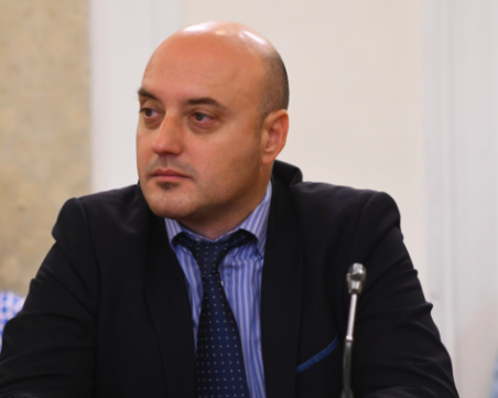 Атанас Славов: През юли очаквам внасяне на предложения за конституционни промени